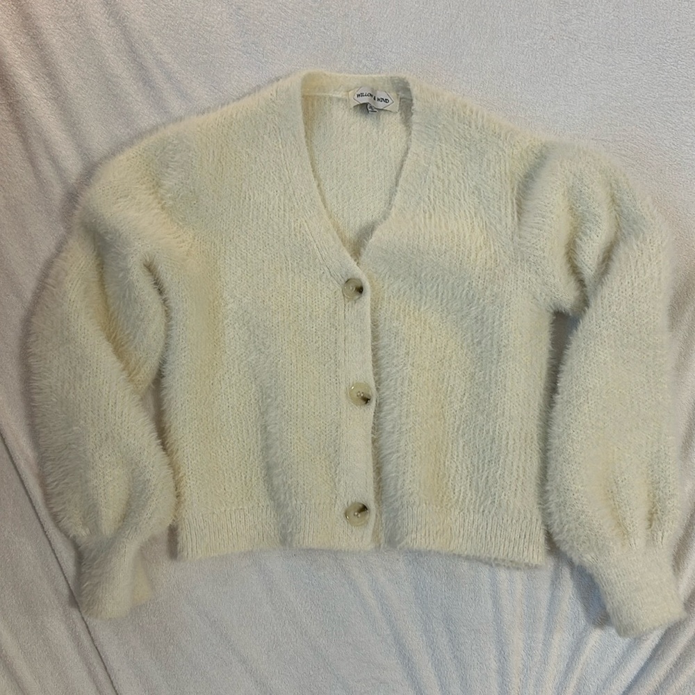 Women’s sweater
